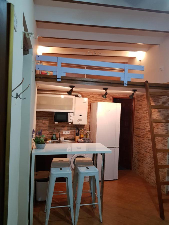 Magnifico Apartamento Tipo Duplex En Triana Sevilla Buitenkant foto
